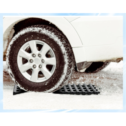 2 kpl renkaiden vetomatot musta hätätilanteisiin ja offroad-käyttöön