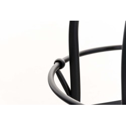 Teollinen säädettävä baarijakkara puuistuimella ja metallijalalla