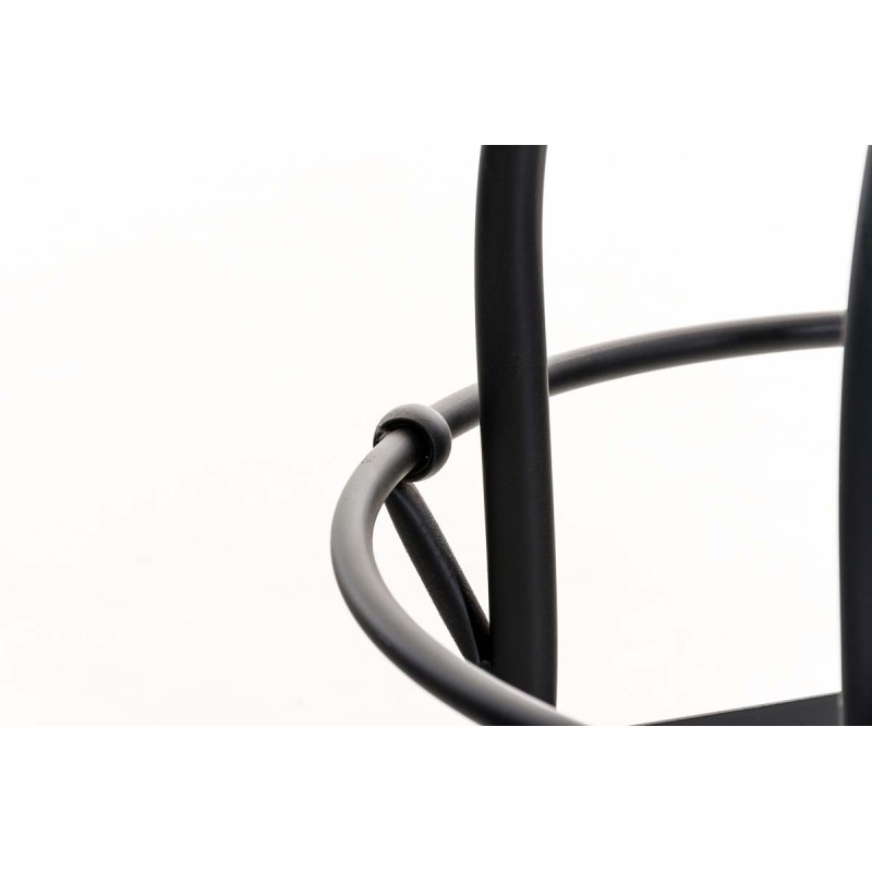 Teollinen säädettävä baarijakkara puuistuimella ja metallijalalla