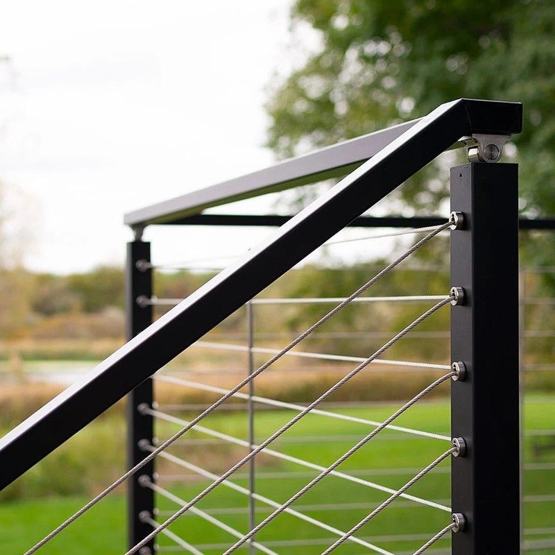 Ruostumaton 316-teräsvaijeri 3,18 mm 91,5 m 7x7 säikeinen kaidekäyttöön leikkuri mukana