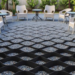 Sora- ja nurmikkoritilä 50 mm syvyys 8200 x 1200 mm ajoteille