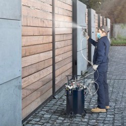 Paineastia maaliruiskulle 30 L terässäiliö manuaalinen sekoitin maksimipaine 4,8 bar