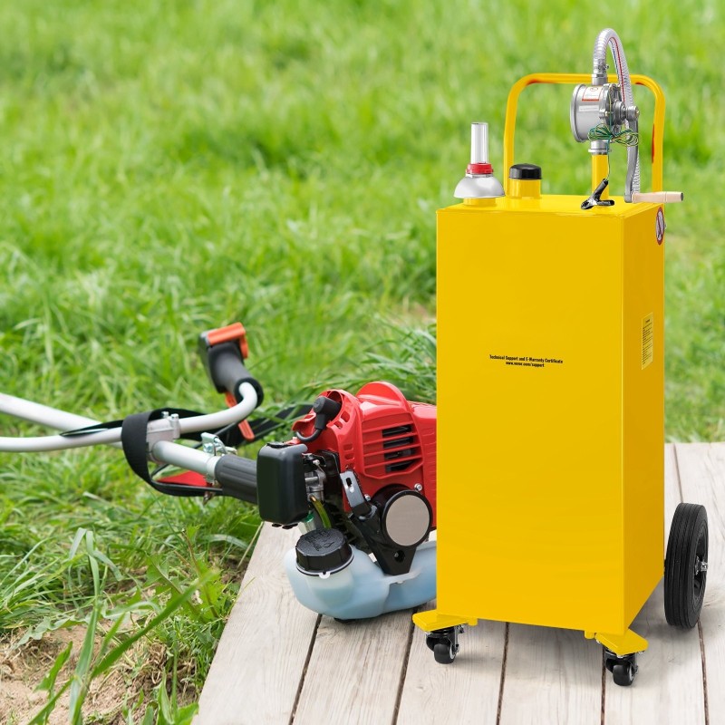 Polttoainevaunu 30 gallonan hiiliterässäiliöllä käsikäyttöisellä pyöröpumpulla neljällä pyörällä