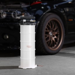 Nesteenpoistaja 6,5 l manuaalinen ja pneumaattinen imupumppu letkulla ja öljytikulla