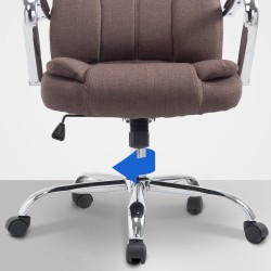 Ergonominen toimistotuoli säädettävällä korkeudella ja keinumekanismilla