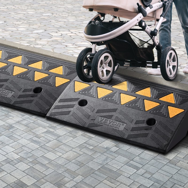 Kumirampit luonnonkumi 2 kpl 12,7 cm korkeus 15 t kantavuus autoille pyörätuoleille