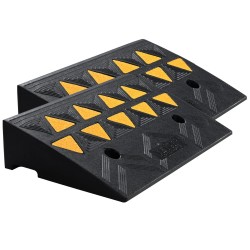 Luonnonkuminen reunakiviramppi 2 kpl 11 cm korkeus 15 t kantavuus autoille