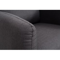 Tilgard mukava nojatuoli pehmustetuilla käsinojilla ja puujaloilla