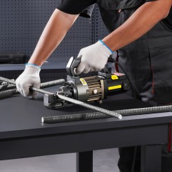 Sähköhydraulinen harjateräksen leikkuri 4–16 mm 1000 W valurautarunko kuparimoottori