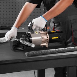 Sähkökäyttöinen hydraulinen raudoitusleikkuri 2000W 5–28 mm kaksipuolisilla terillä