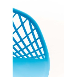 Tyylikäs retro-vierailutuoli puukuvioidulla metallirungolla ja muovi-istuimella