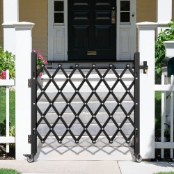 Taitettava teräksinen turvaportti 110×131 cm lukittavilla 360 asteen kääntyvillä pyörillä