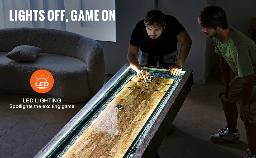 Shuffleboard- ja keilapeli samassa pöydässä