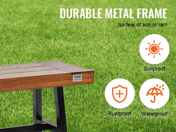 Metallinen ulkopenkki lähikuvassa