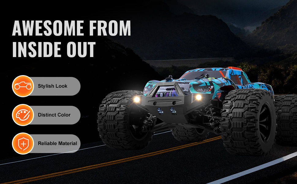 Maastoauton valaistus pimeässä